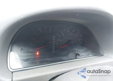 2005 Toyota Camry Le z USA, uszkodzony, nr VIN 4T1BE32K35U102012